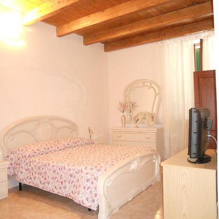 Guest House Efisio Alghero Ngoại thất bức ảnh